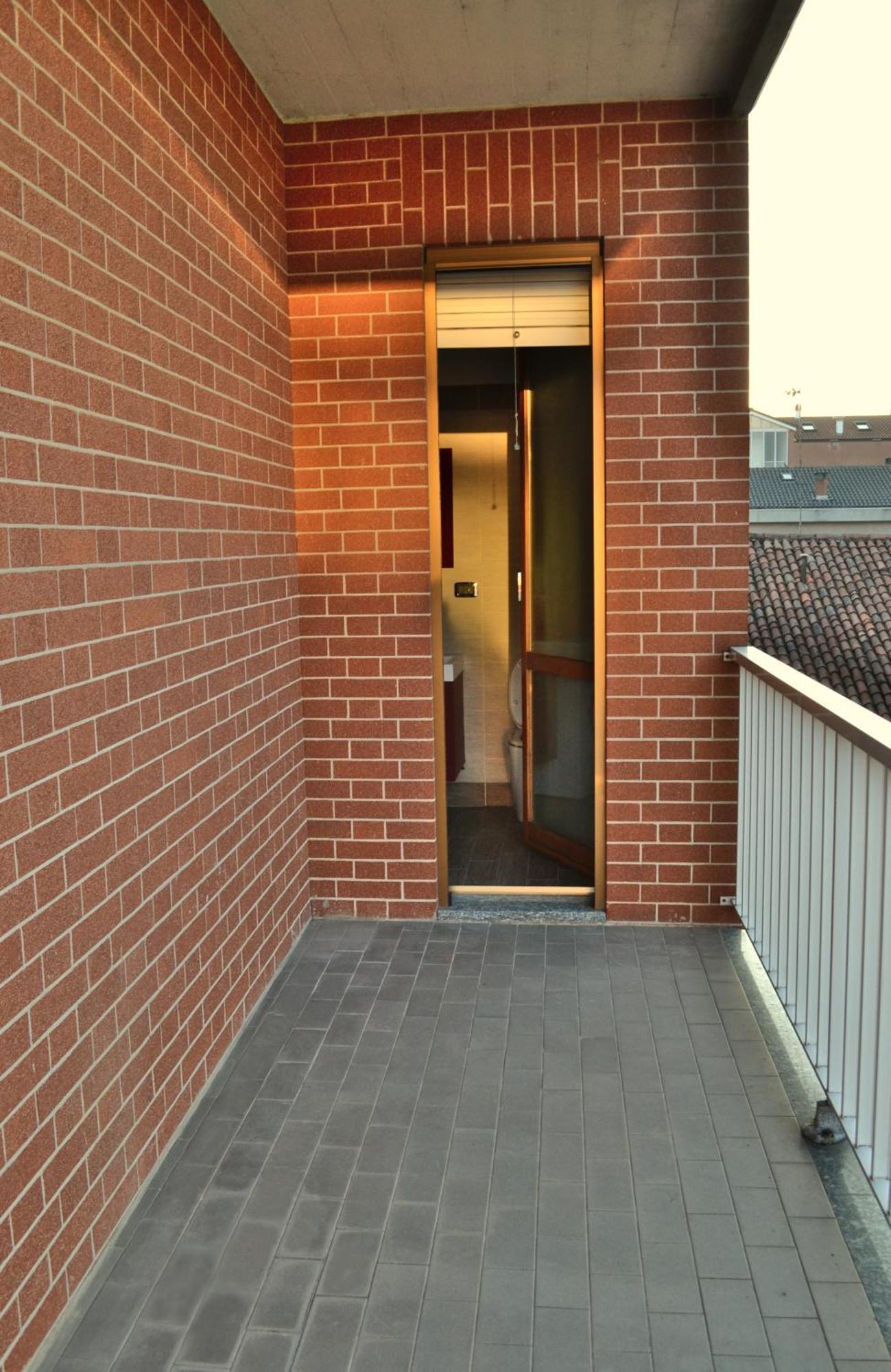 La Dolce Vita - Appartamento Con Parcheggio Privato Vicino Al Centro E All'Ospedale Asti Exteriör bild