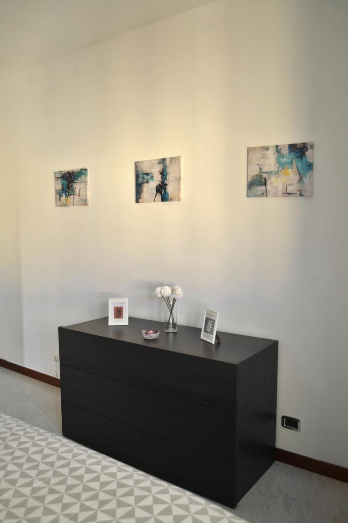 La Dolce Vita - Appartamento Con Parcheggio Privato Vicino Al Centro E All'Ospedale Asti Exteriör bild