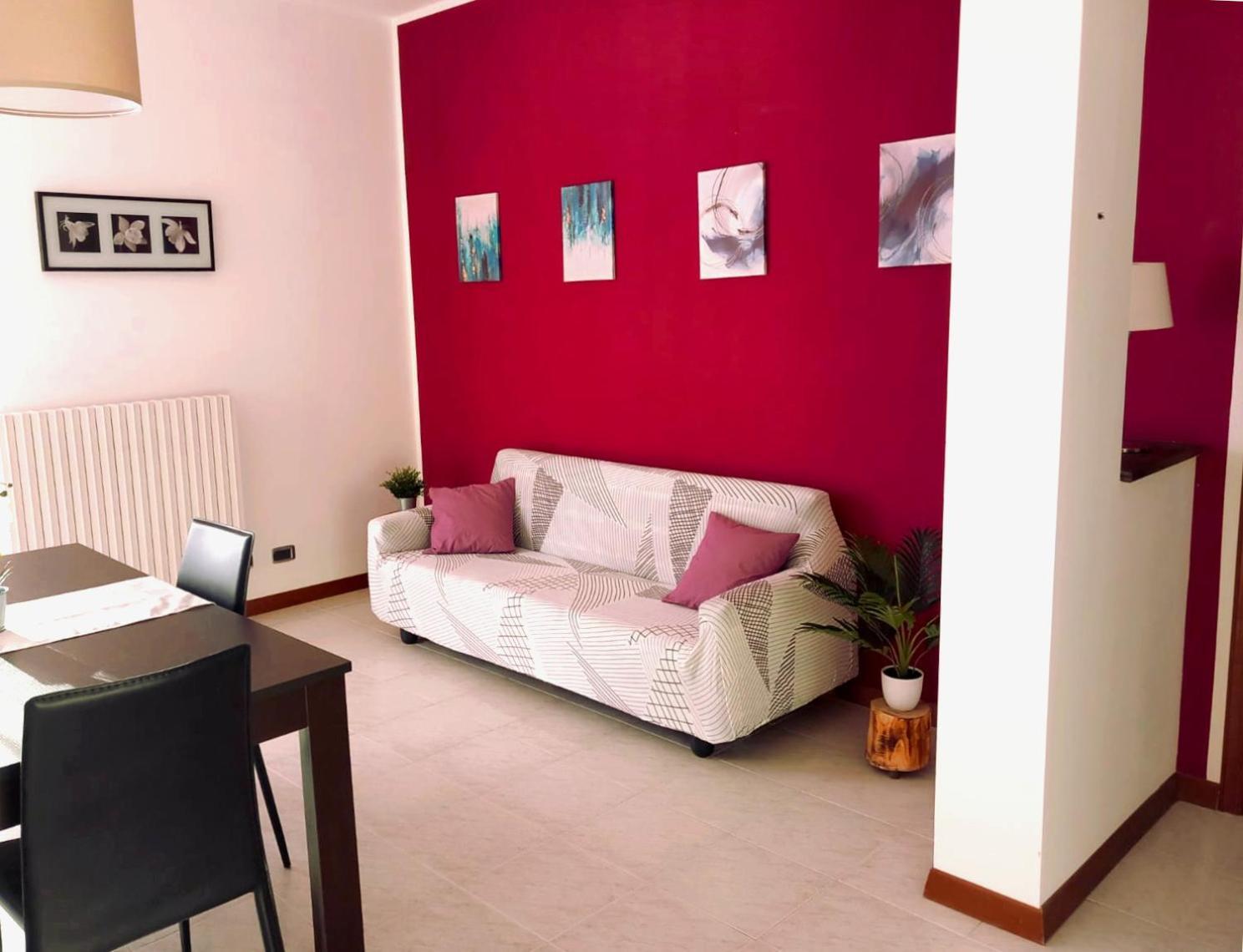 La Dolce Vita - Appartamento Con Parcheggio Privato Vicino Al Centro E All'Ospedale Asti Exteriör bild